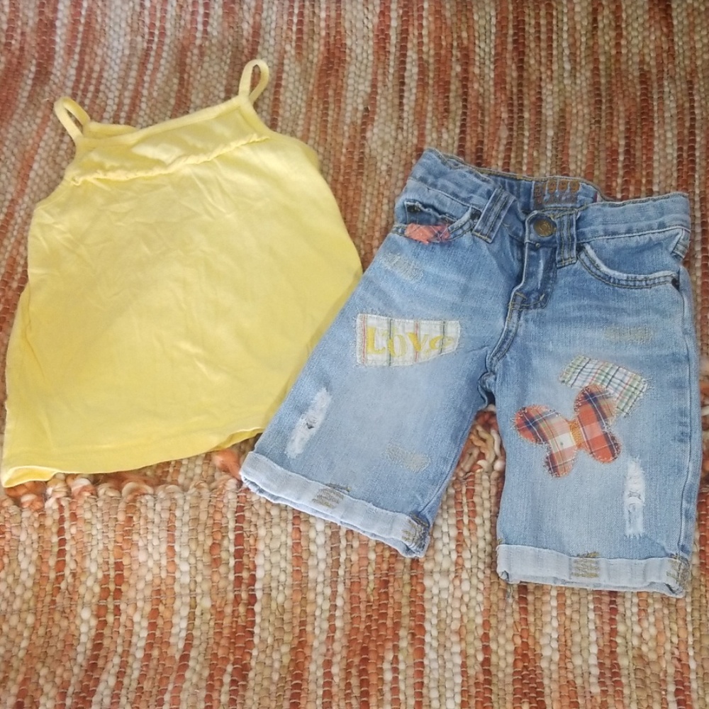 Girls 4t Jean's shorts shirt bundle tcp